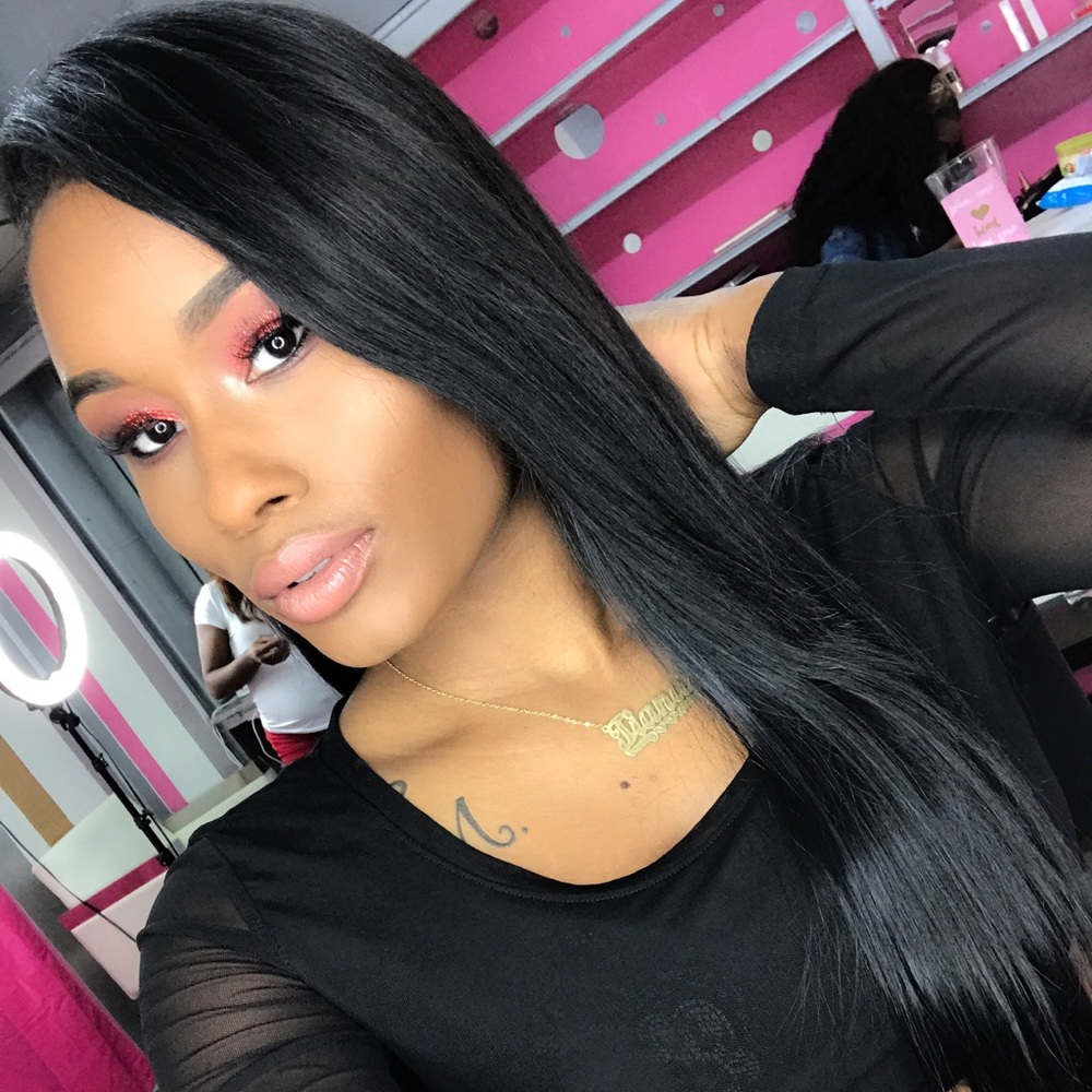 Meet your Posher, Tiana